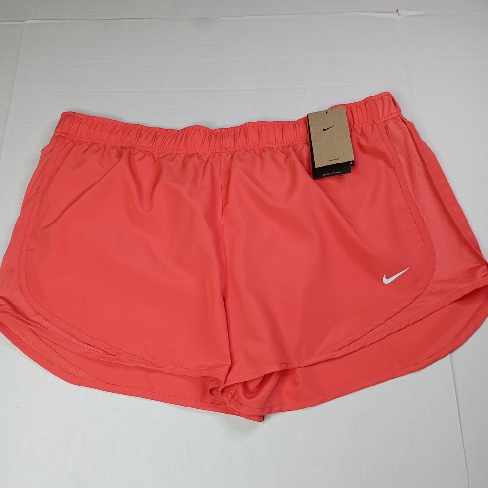 Nike Dri-FIT Running Shorts Women's 2XL Coral/Peach 3 Inseam Lightweight HM6096